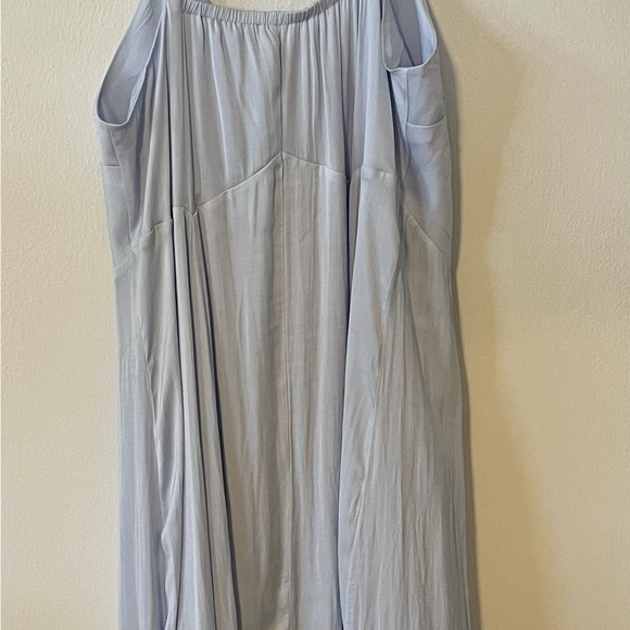 NWT/Banana Republic Petite Maxi Dress. Color Baby Glue Size Large. - Picture 3 of 6